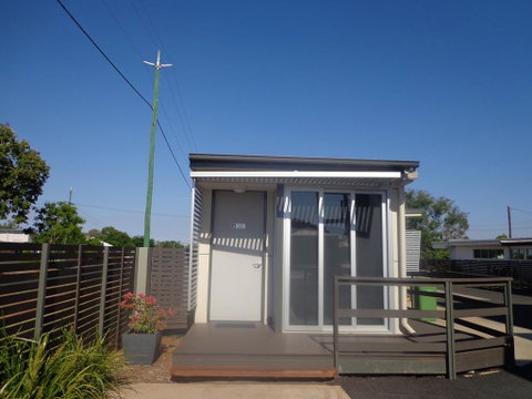 Smart Stayzzz Inns - Accommodation Nelson Bay 2