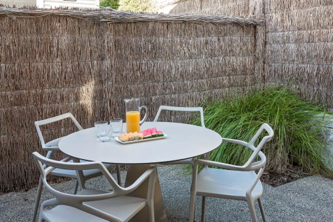 Smiths Beach Resort - Accommodation Nelson Bay 1