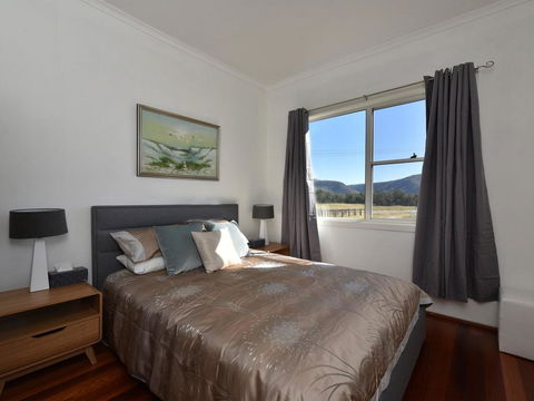Somerville Wines Farmstay In Broke, Super Cute House On Working Farm. Walk For Miles. - Accommodation Nelson Bay 3