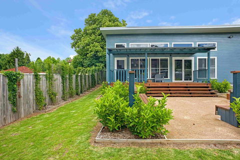 Sophia-Rose House Only - Accommodation Nelson Bay 1