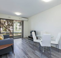 South Perth Perfect Location Free WIFI  Parking - Accommodation Nelson Bay