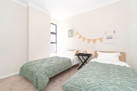 SP246-Brandnew Modern Apt In Penrith With Parking - Accommodation Nelson Bay 2