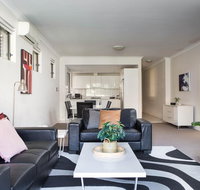 Spacious Two-Bedroom Apartment near Hospital - Accommodation Nelson Bay