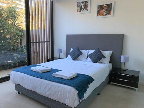 Spacious&Cozy 1 Bedroom + 1 Bathroom Zetland APT - Accommodation Nelson Bay 2