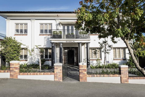 Spicers Balfour Hotel - Nelson Bay Accommodation.com 2