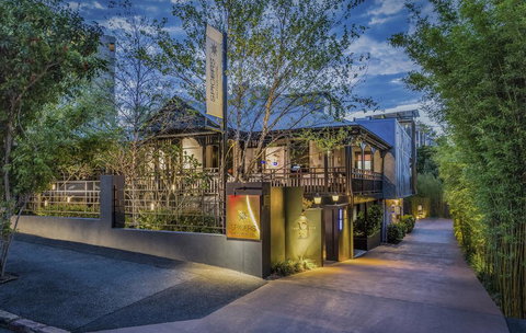 Spicers Balfour Hotel - Nelson Bay Accommodation.com 1