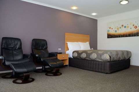 Sportsmans Motor Inn - Accommodation Nelson Bay 0