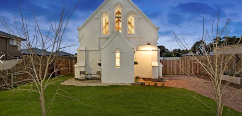 St James Converted Church - Accommodation Nelson Bay 0
