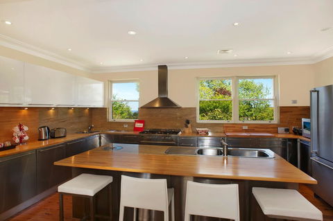 St Raphael - Accommodation Nelson Bay 2