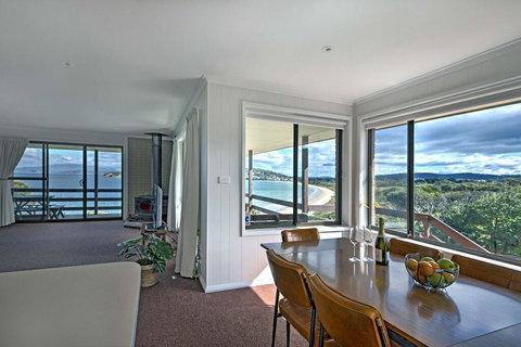 Stones Throw - Accommodation Nelson Bay 0