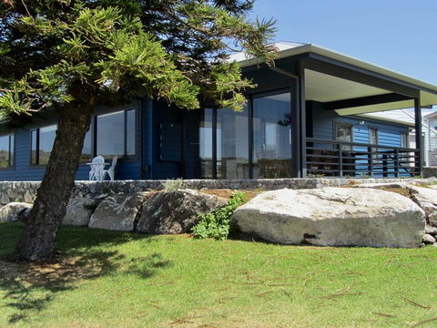 Storm Bay Cottage - Accommodation Nelson Bay 0