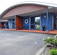 Strahan Bungalows - Accommodation Nelson Bay