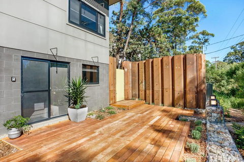 Studio 4 - Accommodation Nelson Bay 1