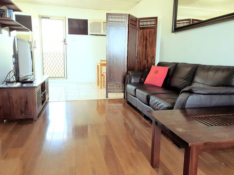 Studio 412 - Ocean And Sunset Views On A Budget - Nelsons Bay Accommodation 2