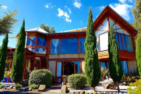 STUNNING HOME WITH AMAZING VIEWS - Just 20 Mins To The City And Only 10 To MONA! - Accommodation Nelson Bay 3