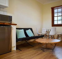 Stylish Cute Cottage in McMahons Point - Accommodation Nelson Bay