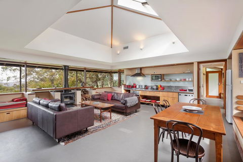 Summer House - Accommodation Nelson Bay 0