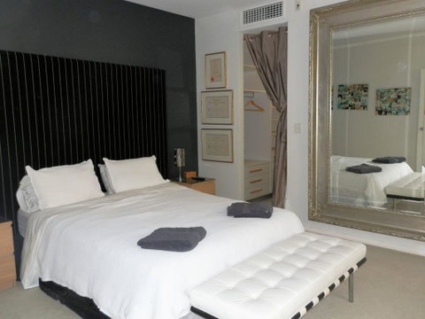 Sun, Sand, Sea And Salty Kisses Cottesloe Beach House - Accommodation Nelson Bay 2
