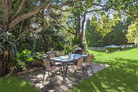 SUNNYDELL - Accommodation Nelson Bay 1