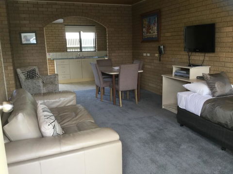 Sunrise Motel - Accommodation Nelson Bay 1