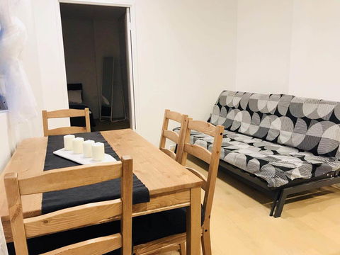 Sunset View 2 Bedroom Apt Next To Station - Accommodation Nelson Bay 1