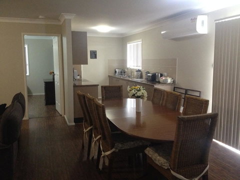 Surf Mist - Nelsons Bay Accommodation 1