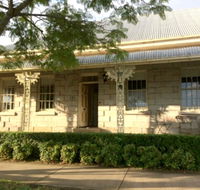 Surgeon's Cottage - Accommodation Nelson Bay
