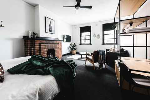 Sydney Park Hotel - Accommodation Nelson Bay 0