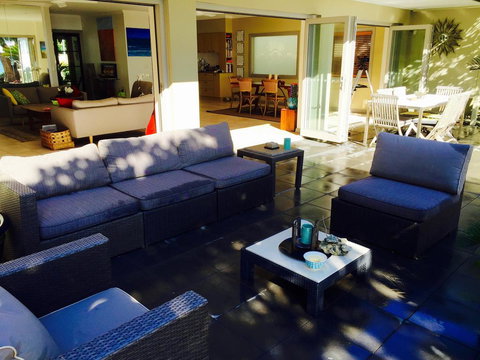 Tali Oak Beach House - Accommodation Nelson Bay 2