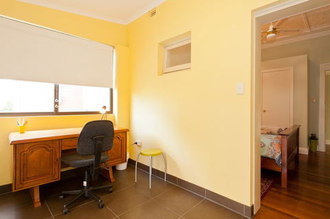 Taree Apartment - Accommodation Nelson Bay 3