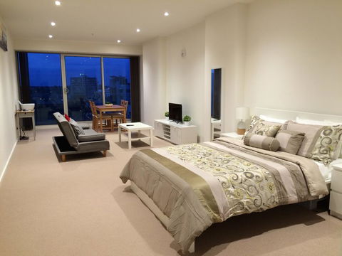Tasha's Apartments On Morphett - Accommodation Nelson Bay 0