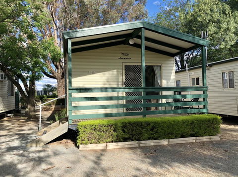 Tatura Cabin & Caravan Park - Accommodation Nelson Bay 0