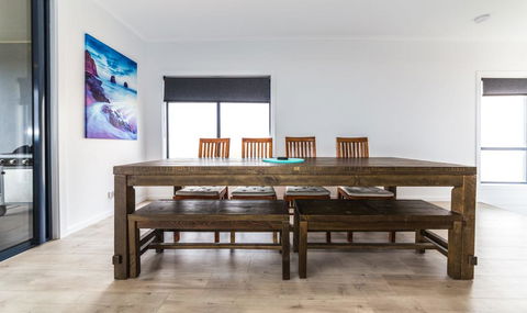 Tee Two On Troon - 21/30 Troon Drive - Accommodation Nelson Bay 2