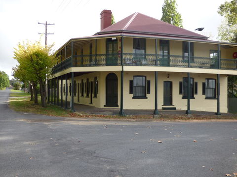 Tenterfield Lodge - Accommodation Nelson Bay 1