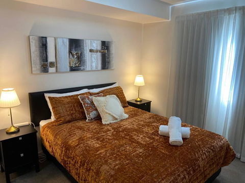 TERRACE LUX FULLY AIR 2 CAR FREE NETFLIX WIFI WINE - Nelsons Bay Accommodation 2
