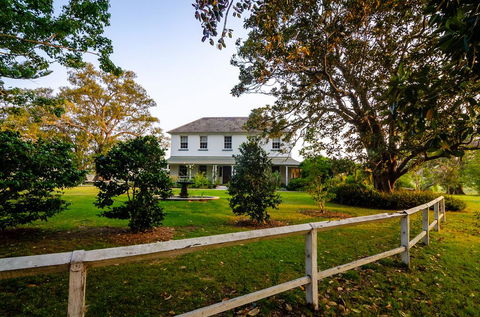 Terragong 1858 - Nelson Bay Accommodation.com 2