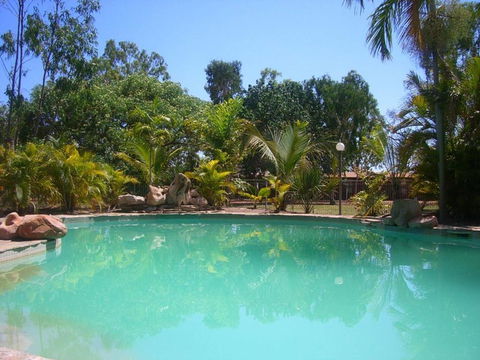 Territory Manor Motel & Caravan Park - Accommodation Nelson Bay 0