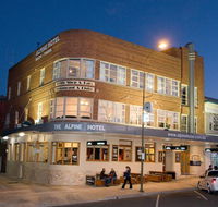 The Alpine Hotel - Accommodation Nelson Bay
