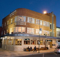 The Alpine Hotel - Accommodation Nelson Bay
