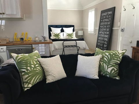 The Bakers Cottage - Accommodation Nelson Bay 0