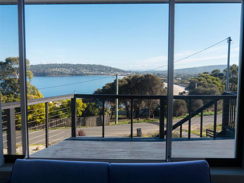 The Beach Escape - Accommodation Nelson Bay 3