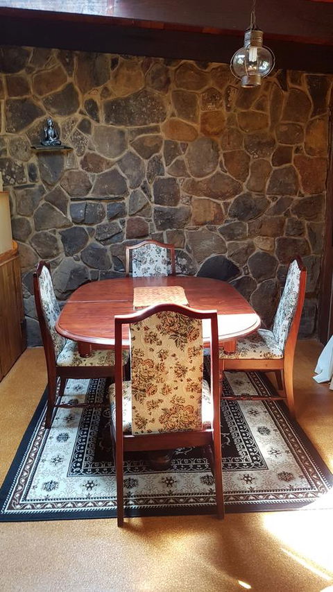 Whispering Hills Retreat - Accommodation Nelson Bay 6