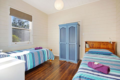 Naivasha Cottage - Accommodation Nelson Bay 10