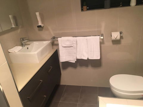 Harvey House - Accommodation Nelson Bay 6
