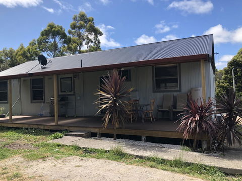 Harvey House - Accommodation Nelson Bay 1