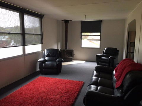 Harvey House - Accommodation Nelson Bay 12