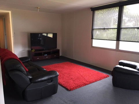 Harvey House - Accommodation Nelson Bay 17