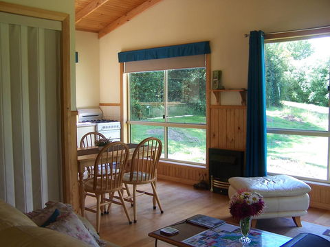 Drumreagh Cabins - Accommodation Nelson Bay 35