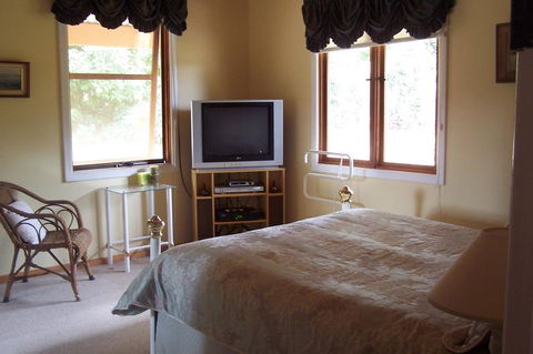 Drumreagh Cabins - Accommodation Nelson Bay 12
