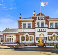 Cygnet Old Bank - Accommodation Nelson Bay